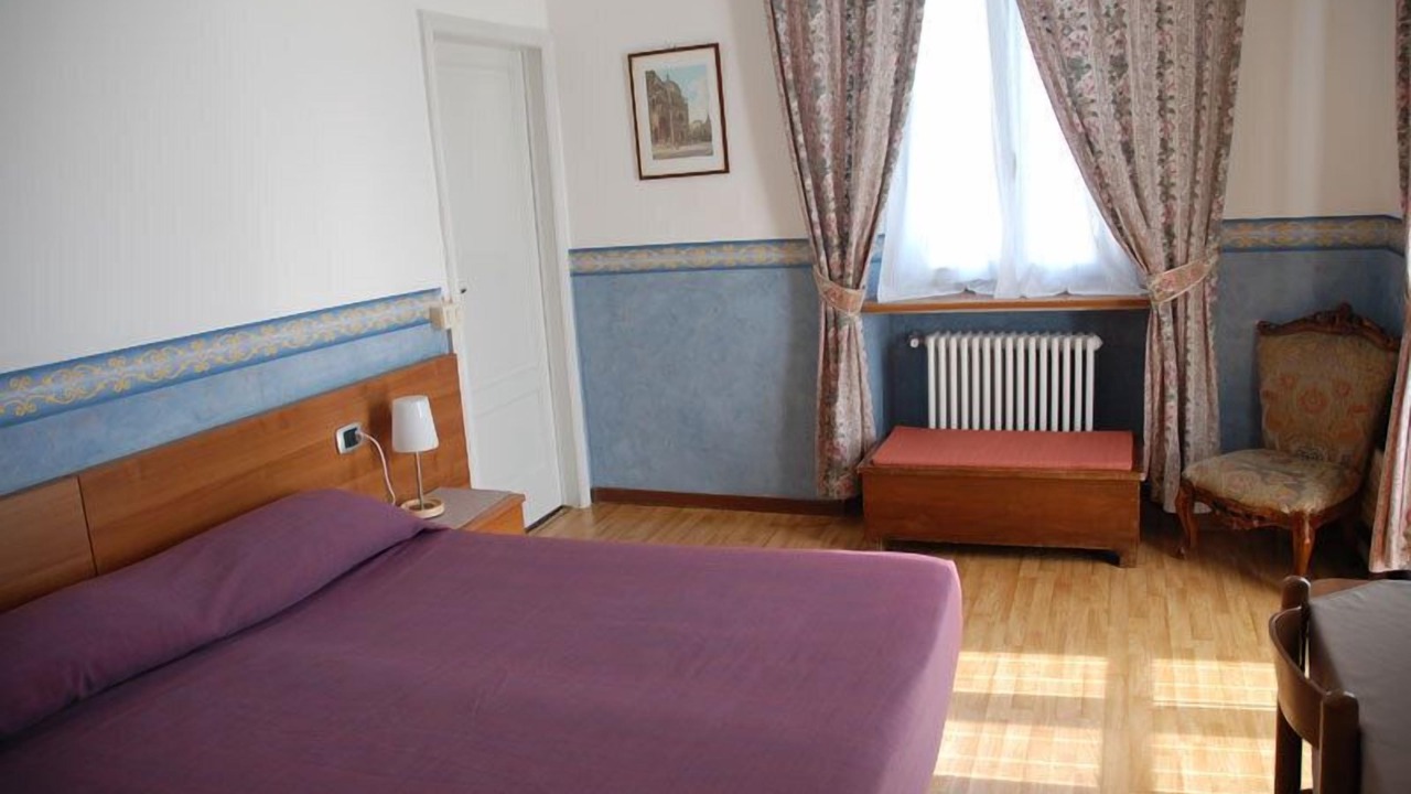 Photo of Bedroom in Cadenabbia