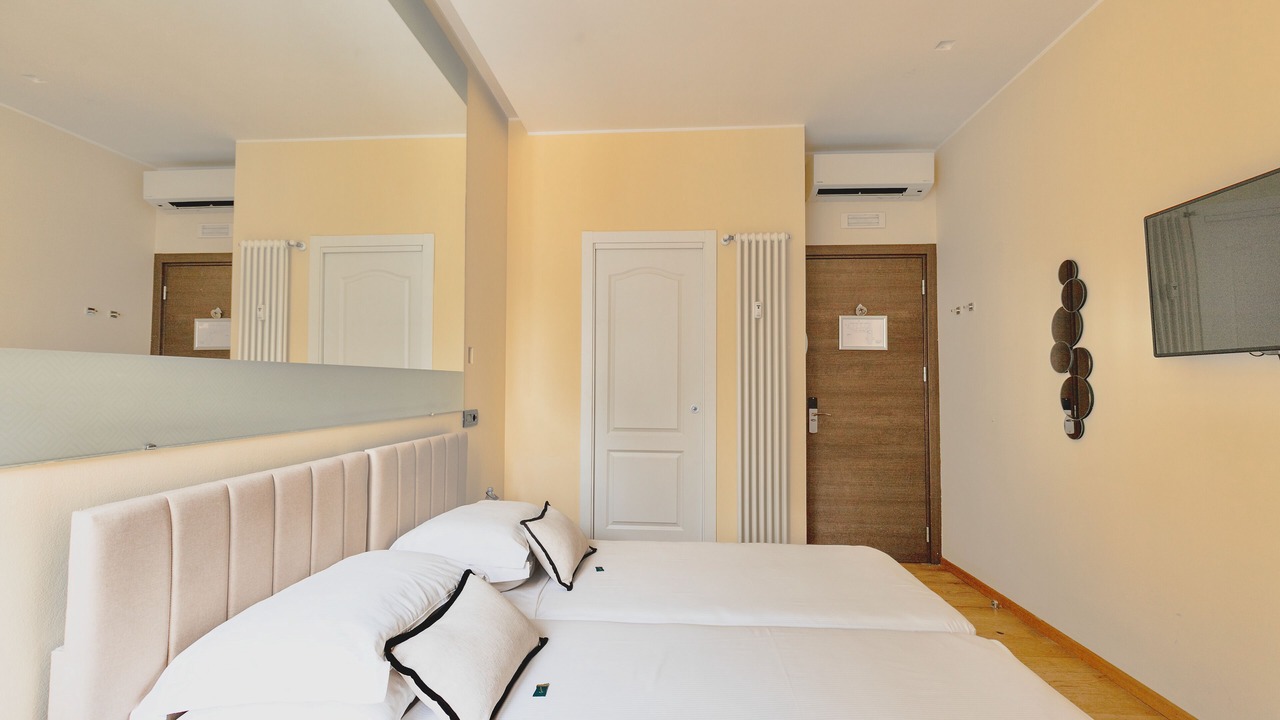 Photo of Bedroom in San Babila