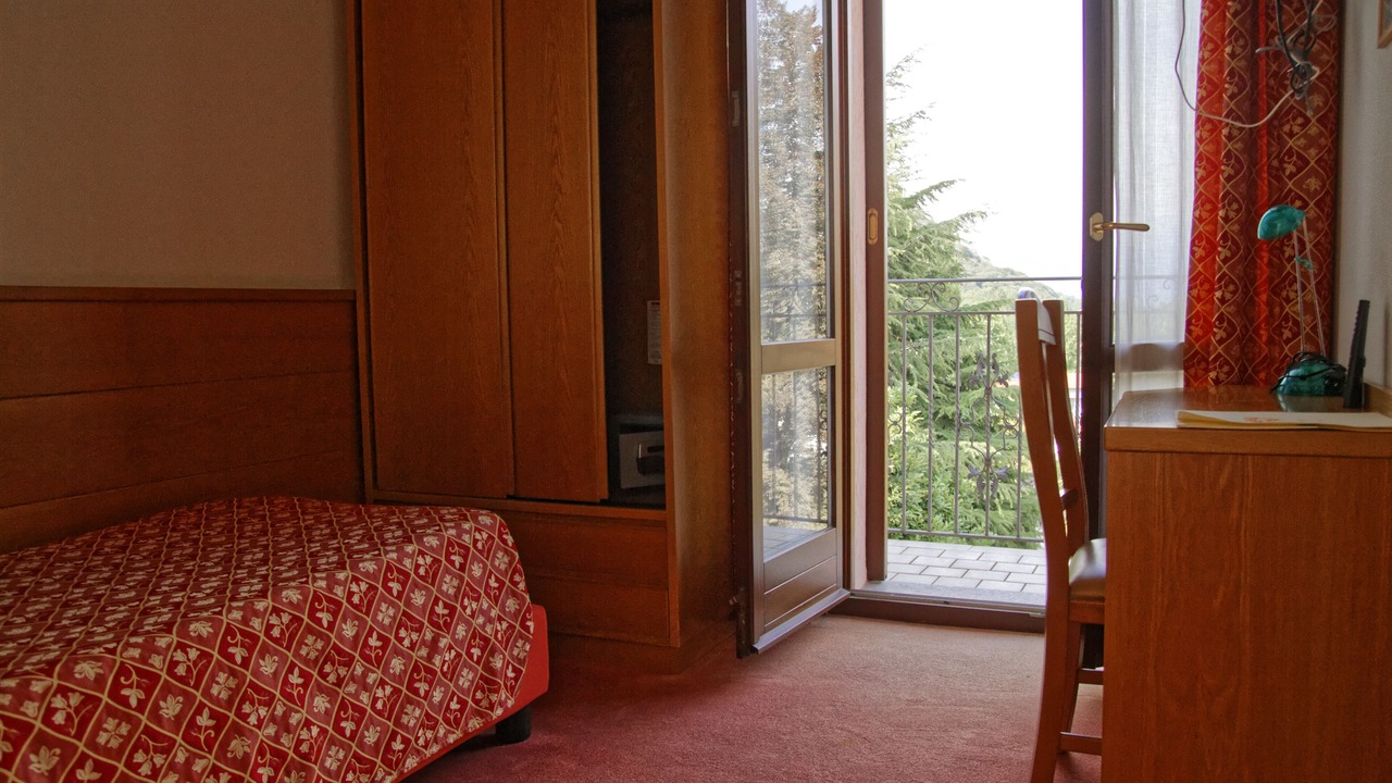 Photo of Bedroom in Cavagnano