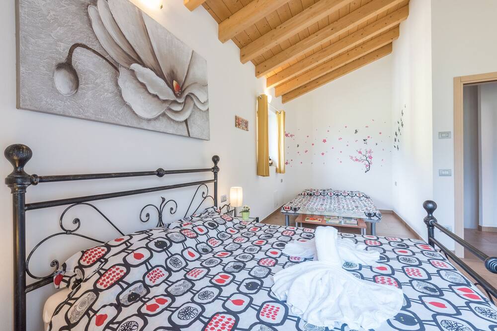 Photo of Bedroom in Teglio