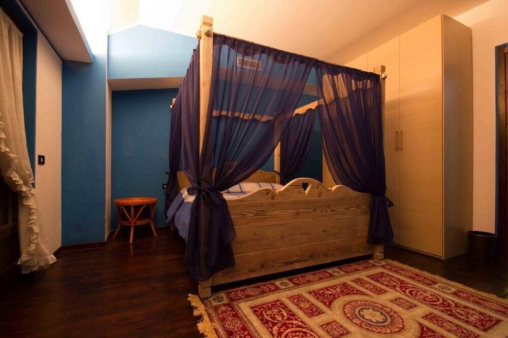 Photo of Bedroom in Brugai