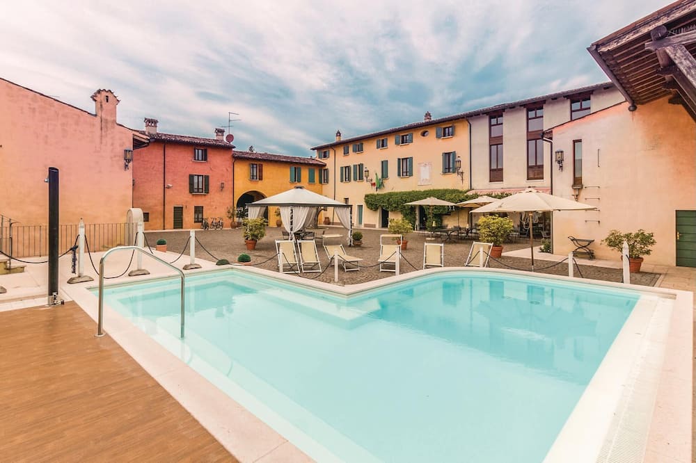 Photo of Outdoor in Castellaro Lagusello
