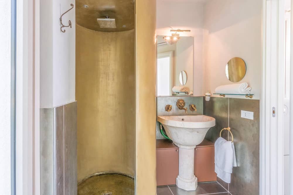 Photo of Bathroom in Gaino