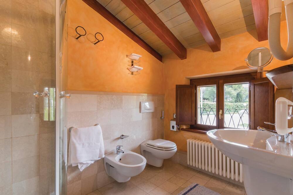 Photo of Bathroom in Castellaro Lagusello
