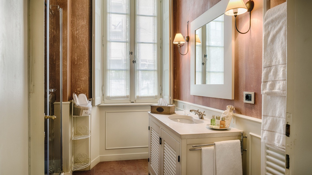 Photo of Bathroom in Laglio