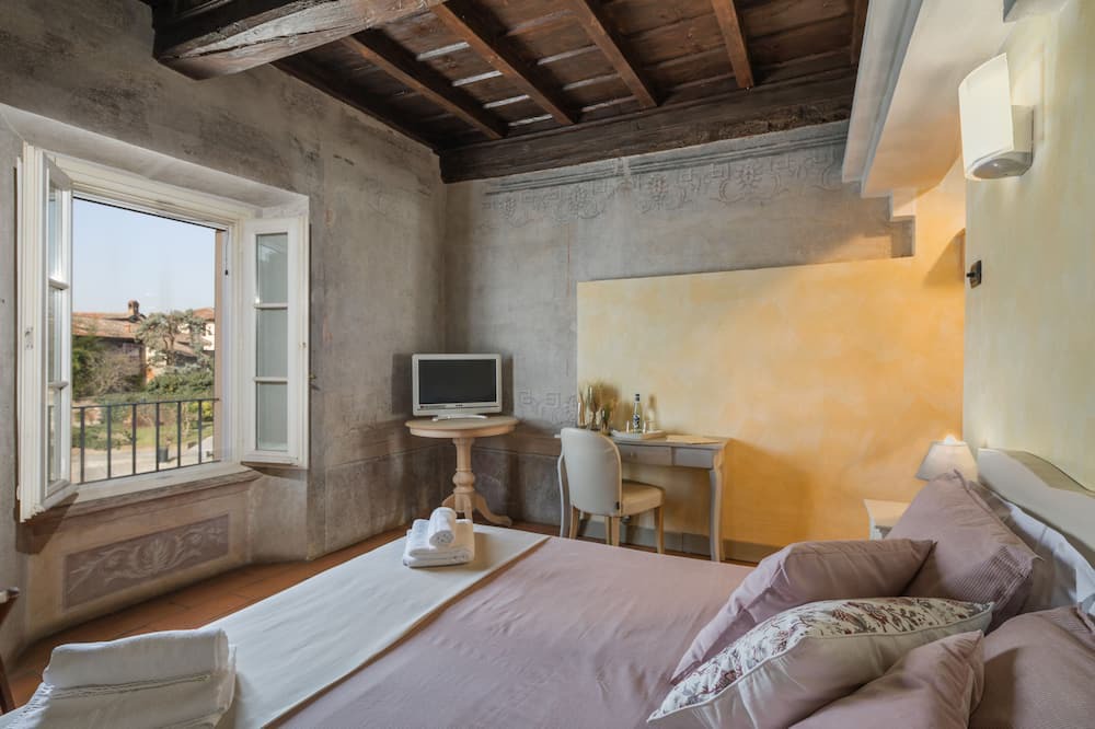 Photo of Bedroom in Morimondo