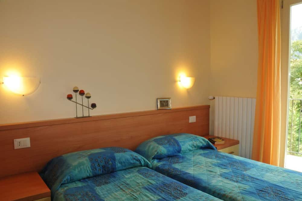 Photo of Bedroom in Crone