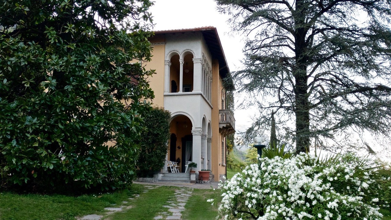 Photo of Bedroom in Oliveto Lario