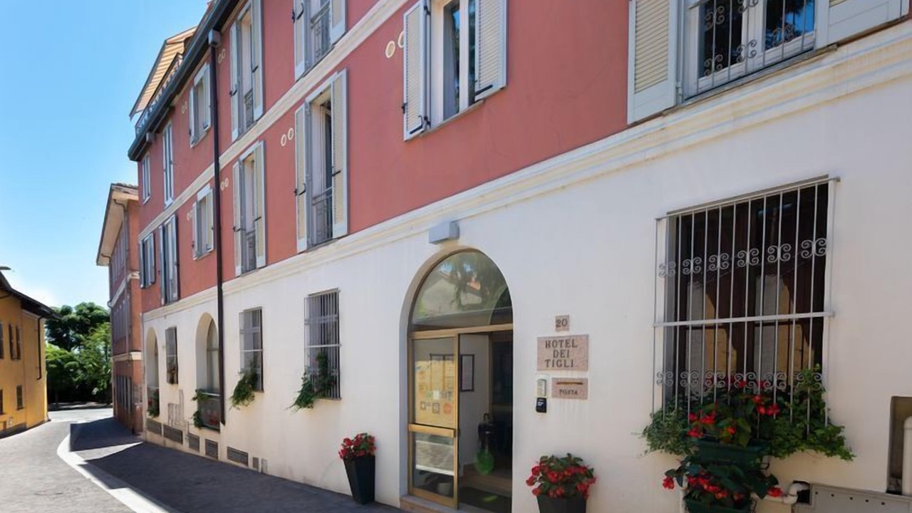 Photo of Outdoor in Angera