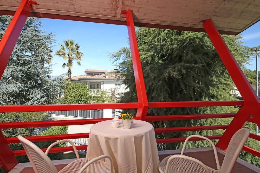 Photo of Patio Balcony in Colombare