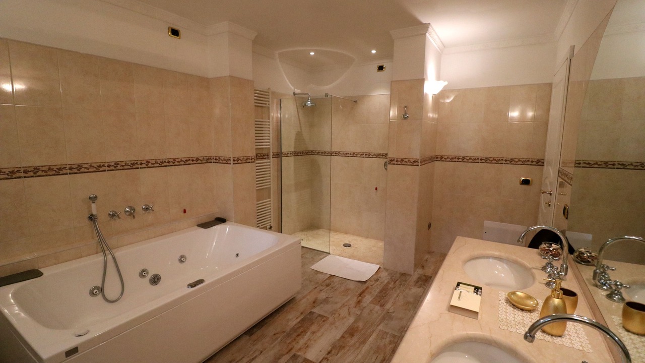 Photo of Bathroom in Roina