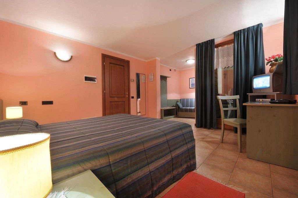 Photo of Bedroom in Campodolcino