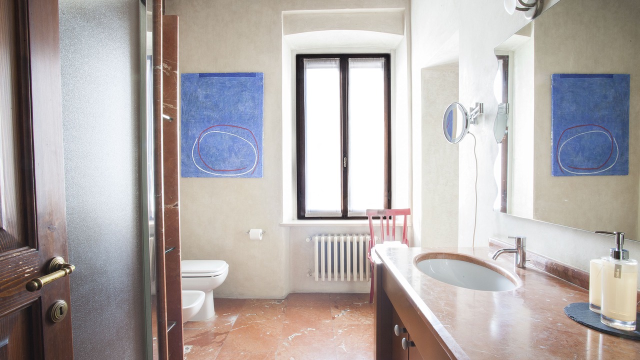 Photo of Bathroom in Old Town