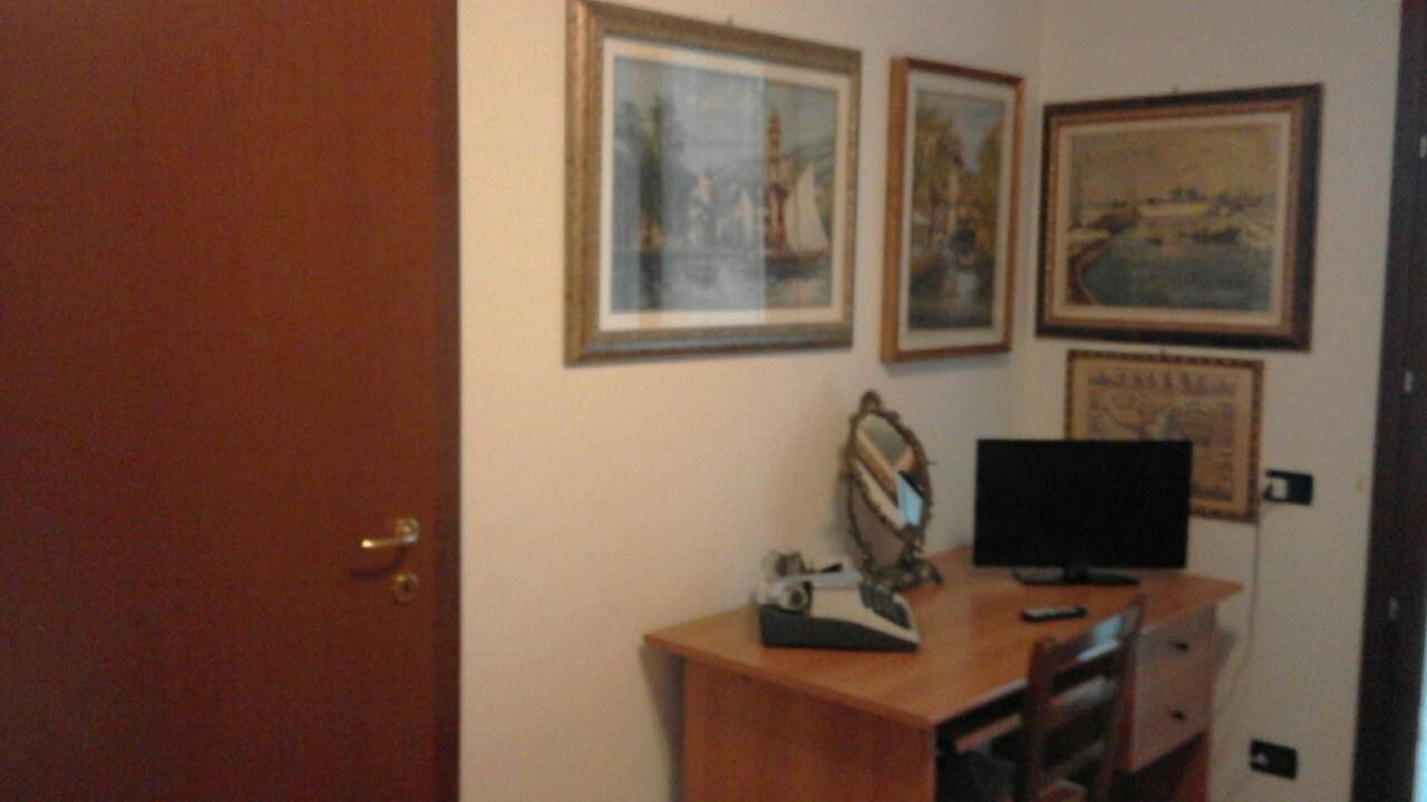 Photo of Bathroom in Curtatone