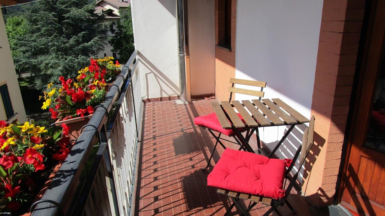 Photo of Patio Balcony in Esino Lario