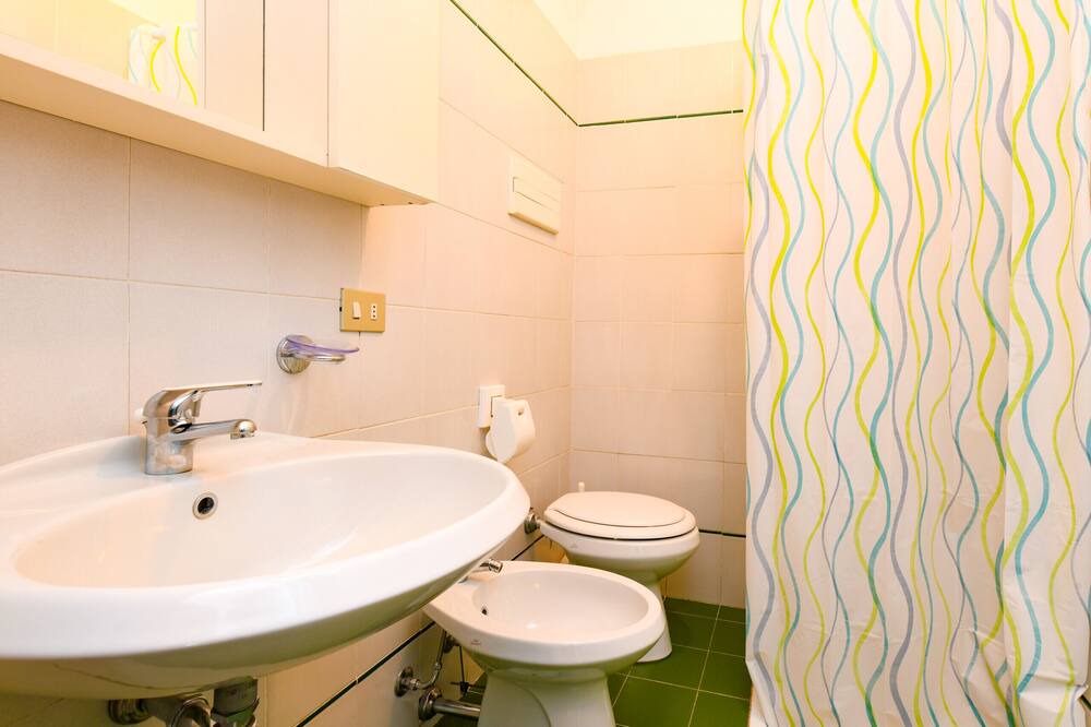 Photo of Bathroom in Lugana