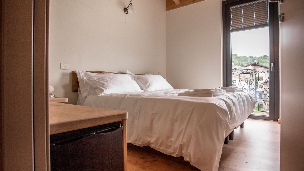 Photo of Bedroom in Villa di Tirano