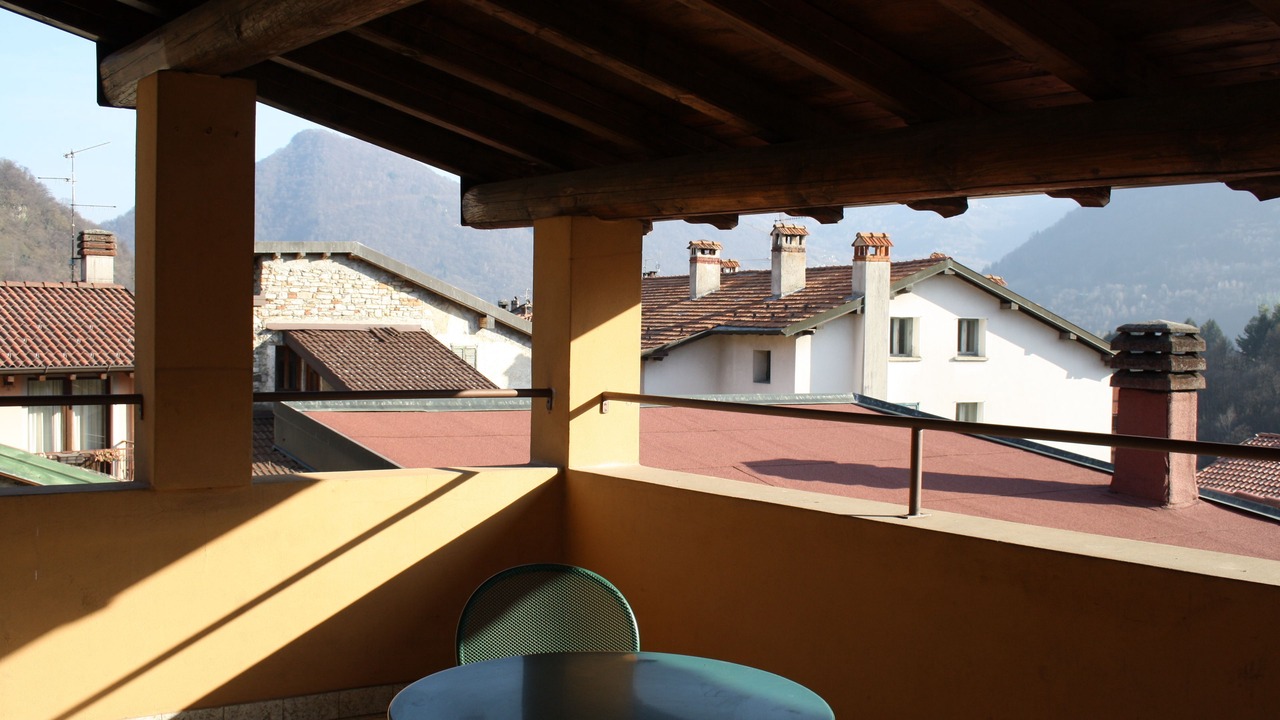 Photo of Patio Balcony in Castiglione d'Intelvi