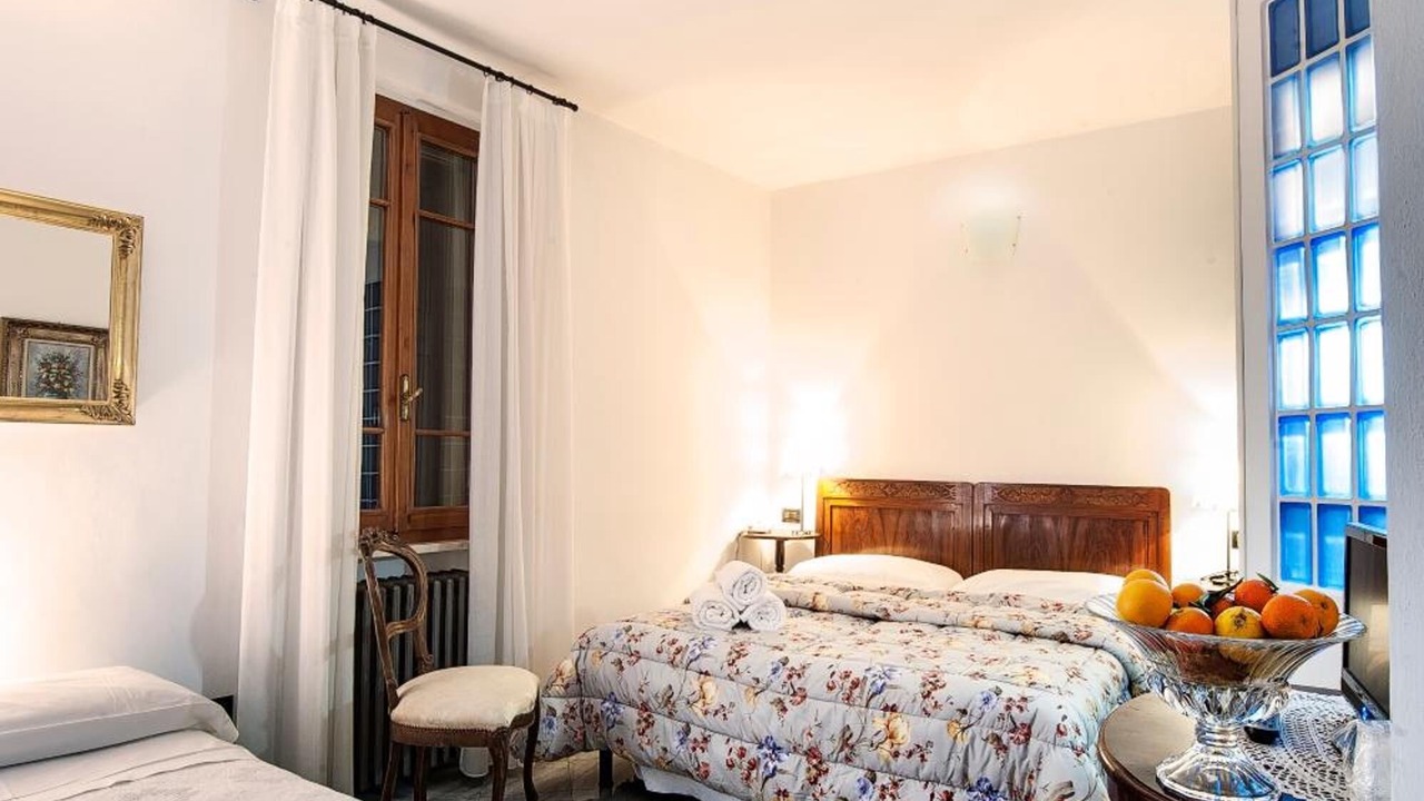 Photo of Bedroom in Solferino