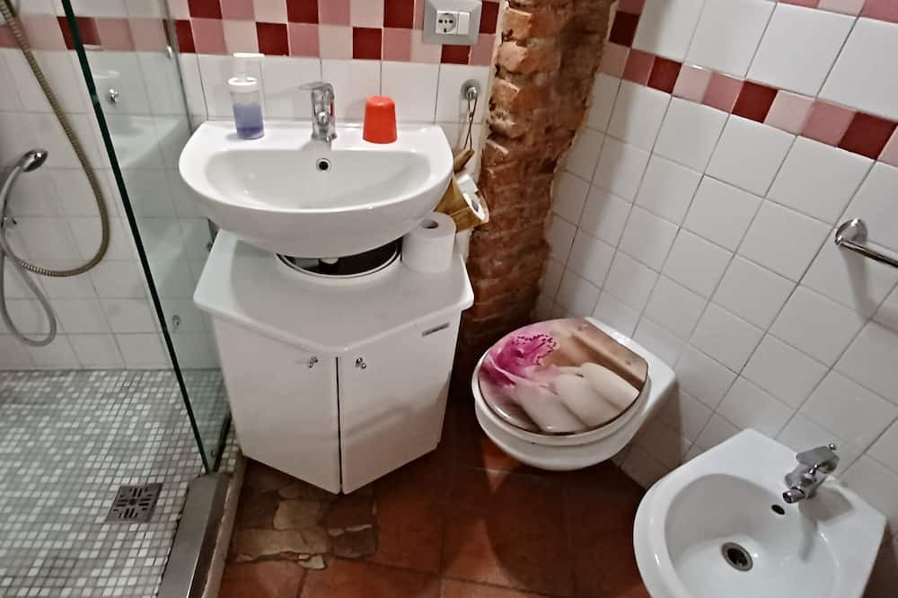 Photo of Bathroom in Centro Direzionale
