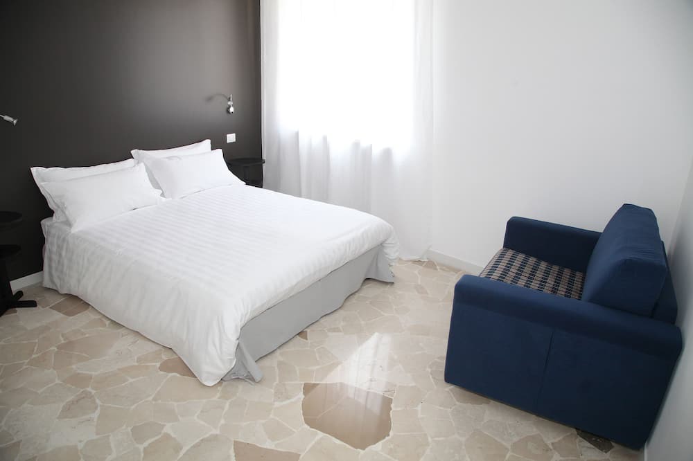 Photo of Bedroom in Abbiategrasso