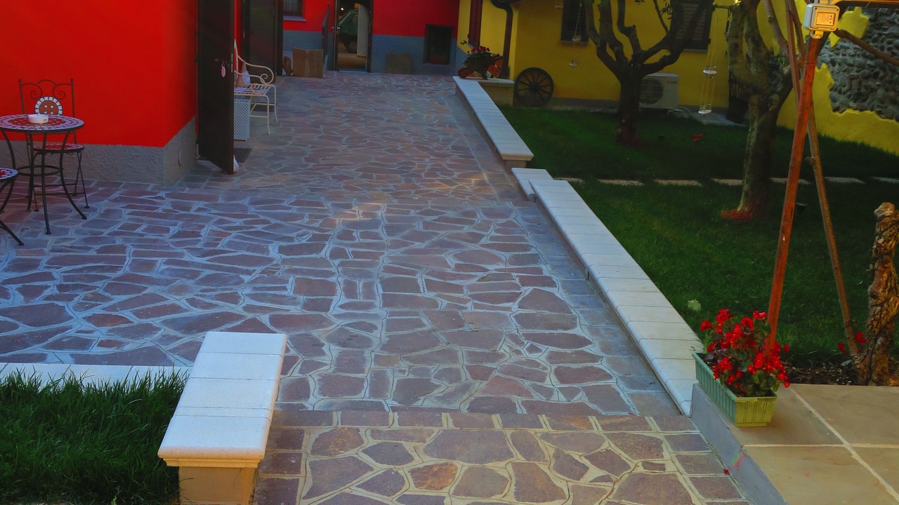 Photo of Patio Balcony in Alzano Lombardo