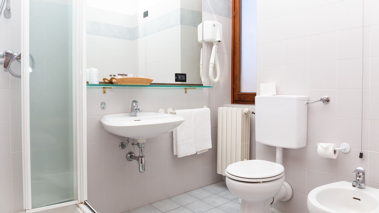 Photo of Bathroom in Aggregazione Rionale 4