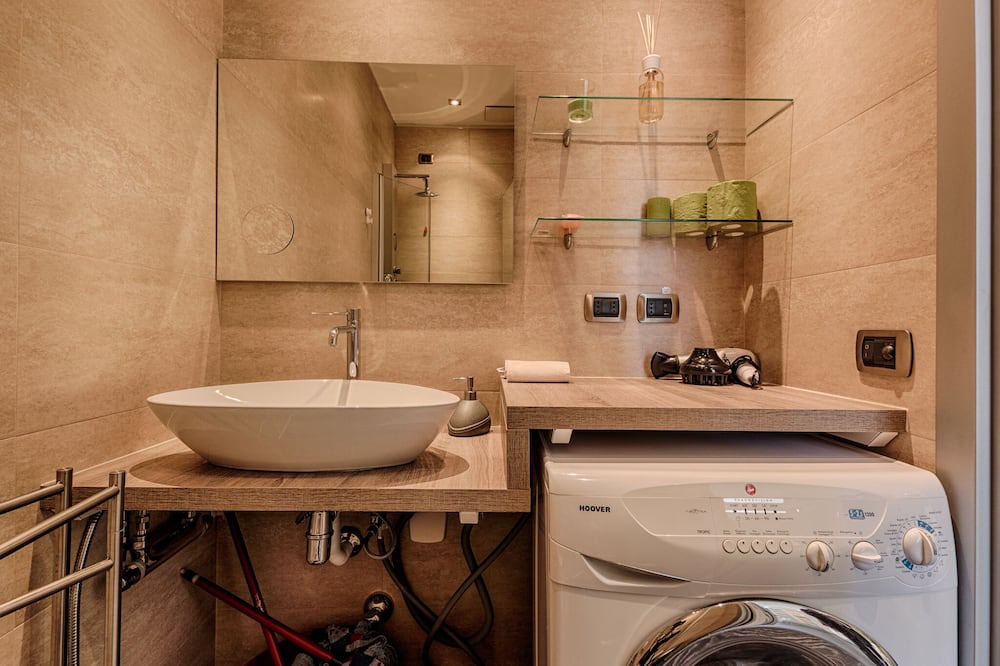 Photo of Bathroom in Central Station