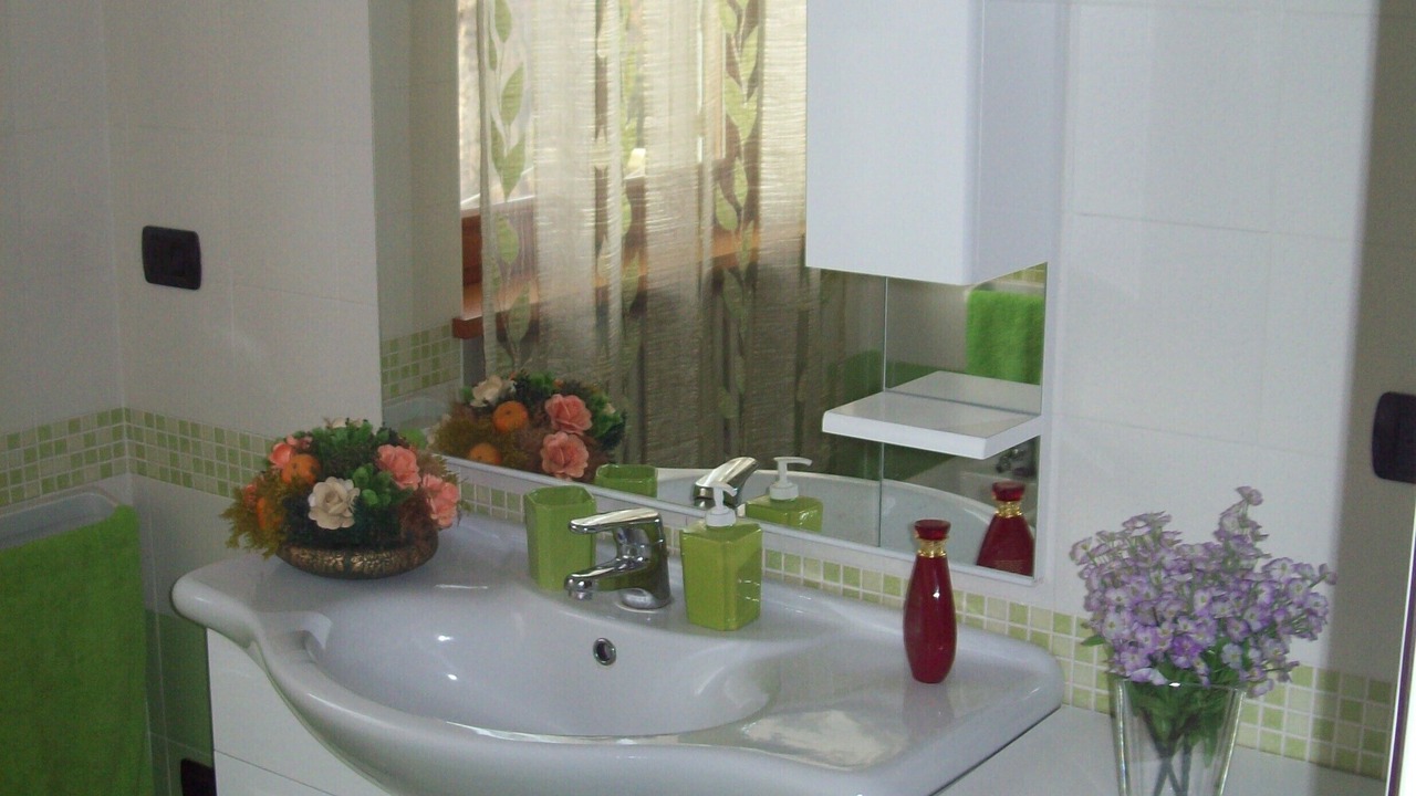 Photo of Bathroom in Castano Primo