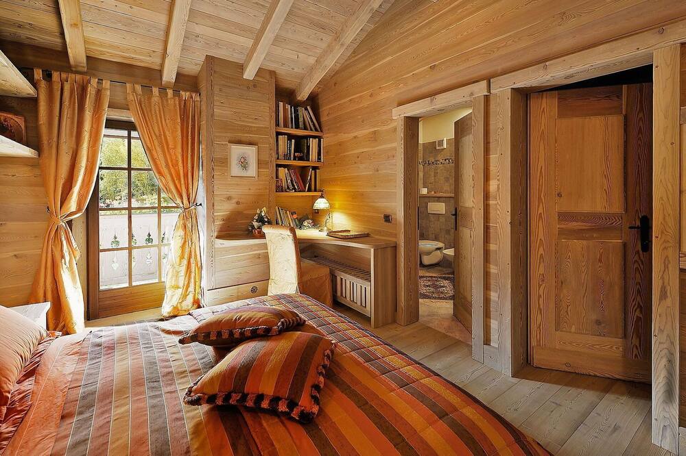 Photo of Bedroom in Grosotto