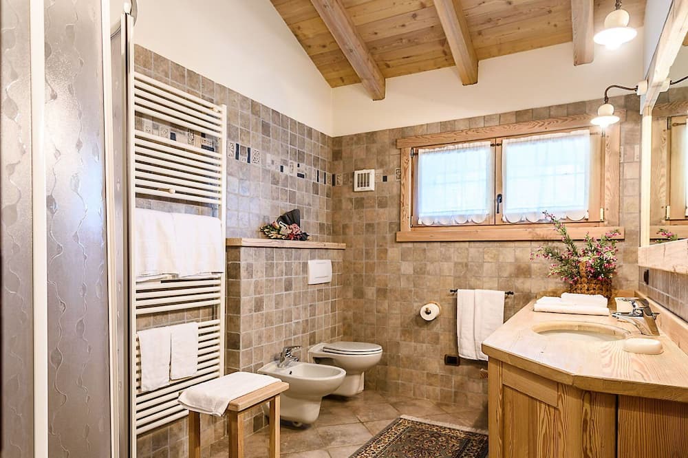 Photo of Bathroom in Grosotto