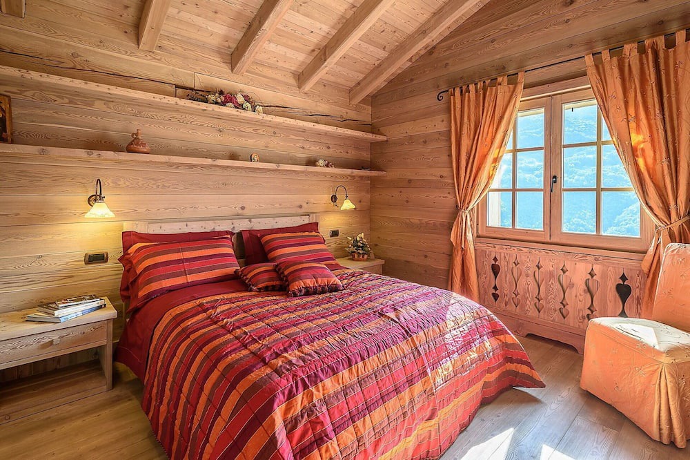 Photo of Bedroom in Grosotto