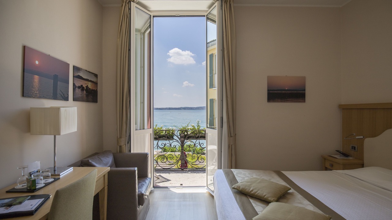 Photo of Bedroom in Sirmione Old Town