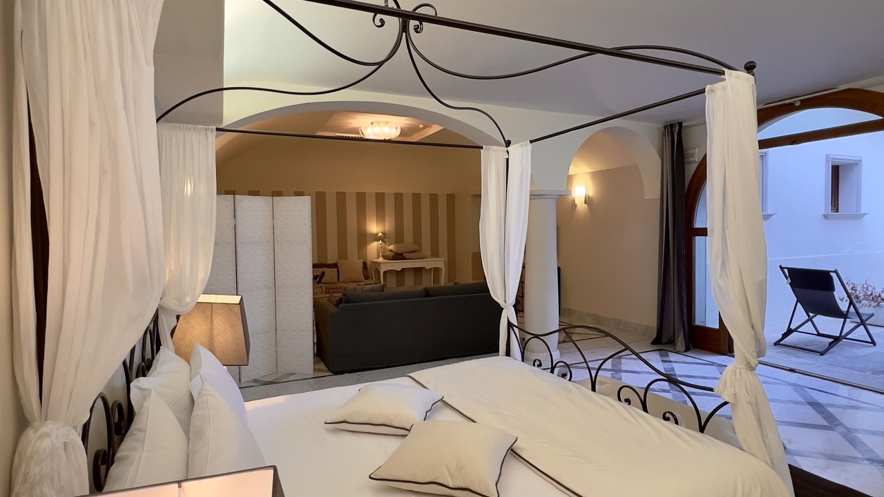Photo of Bedroom in Toscolano Maderno
