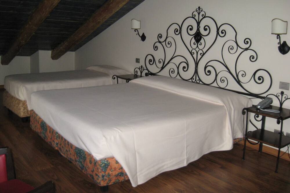 Photo of Bedroom in Borno
