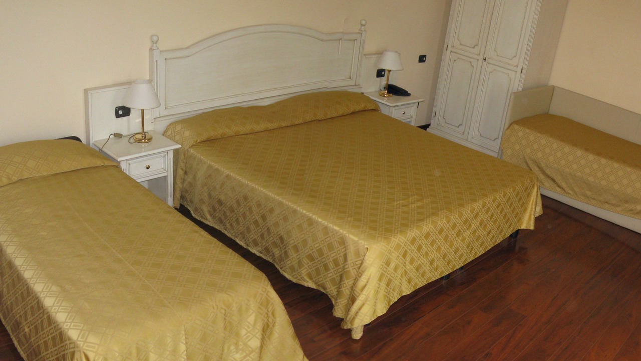 Photo of Bedroom in Iseo
