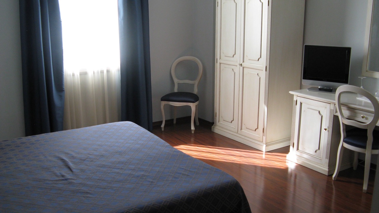 Photo of Bedroom in Iseo