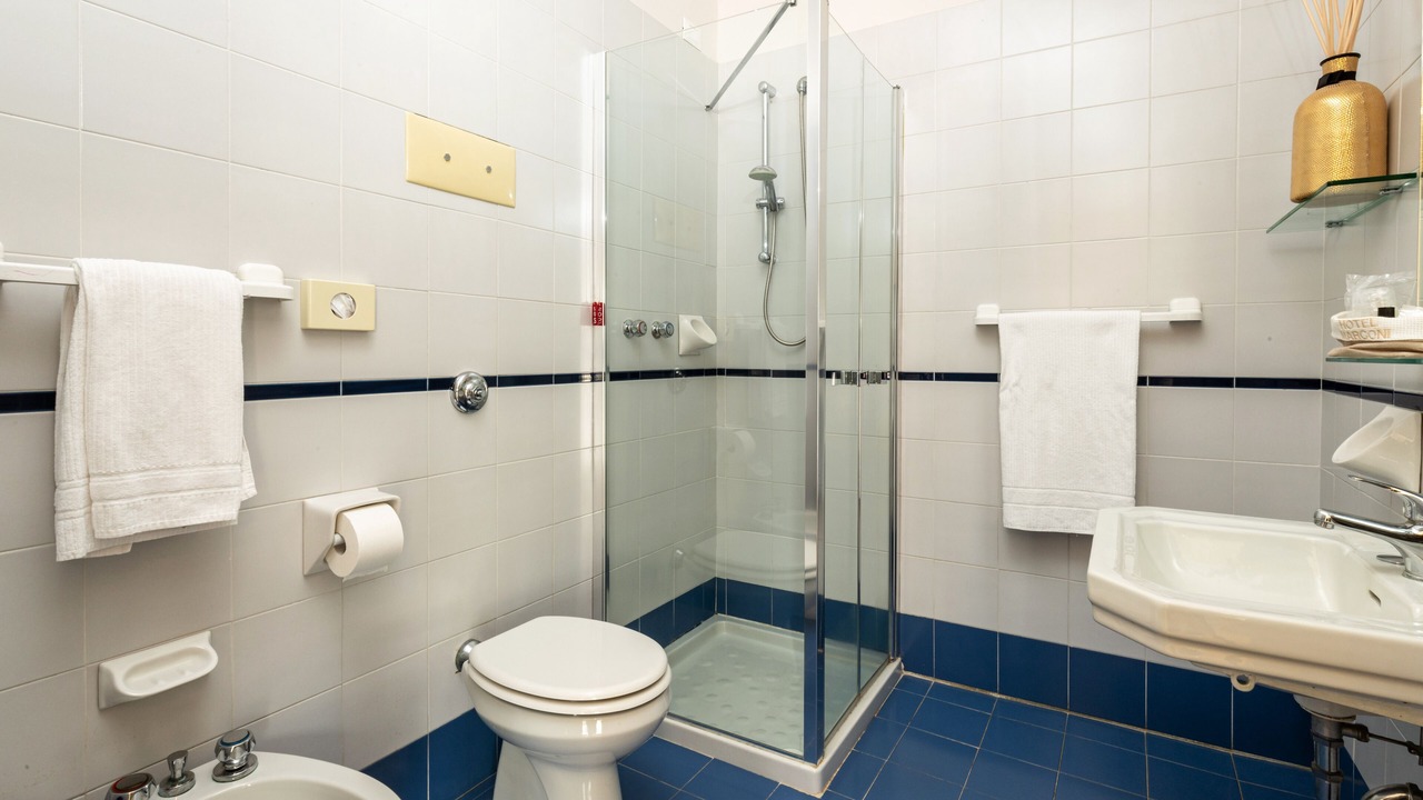 Photo of Bathroom in Sirmione Old Town