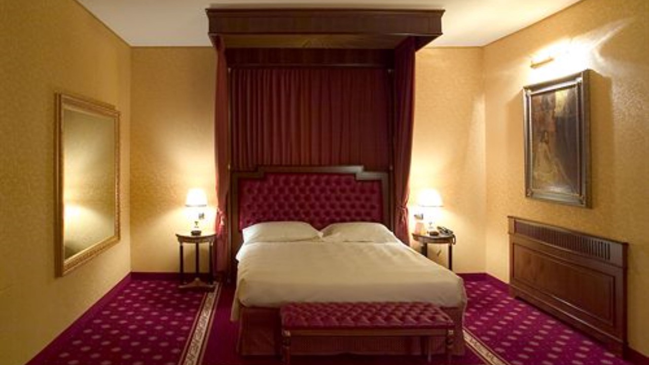 Photo of Bedroom in Peschiera Borromeo