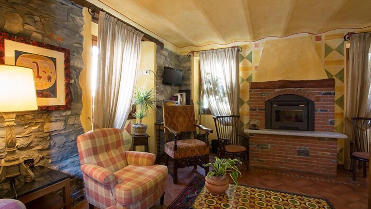 Photo of Others in Argegno