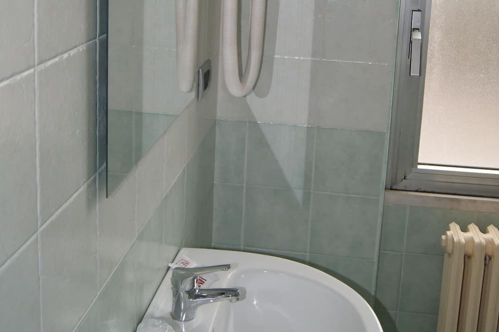 Photo of Bathroom in Bareggio