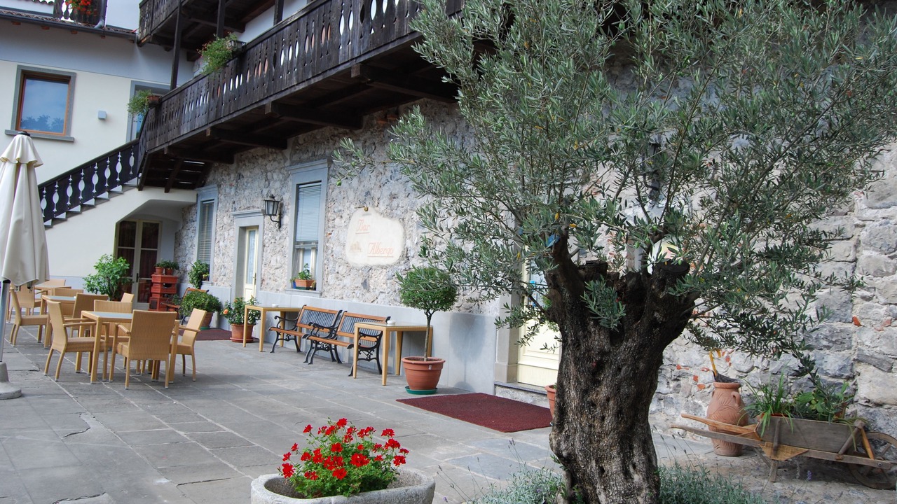 Photo of Outdoor in Sale Marasino