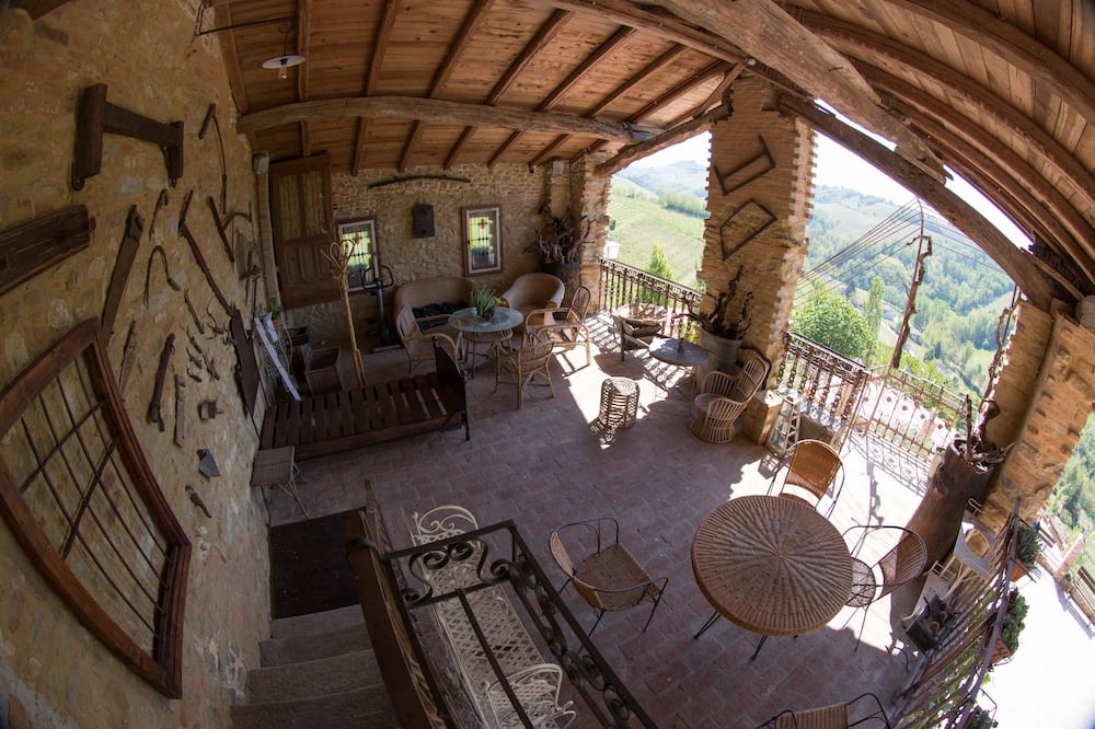 Photo of Patio Balcony in Santa Giuletta
