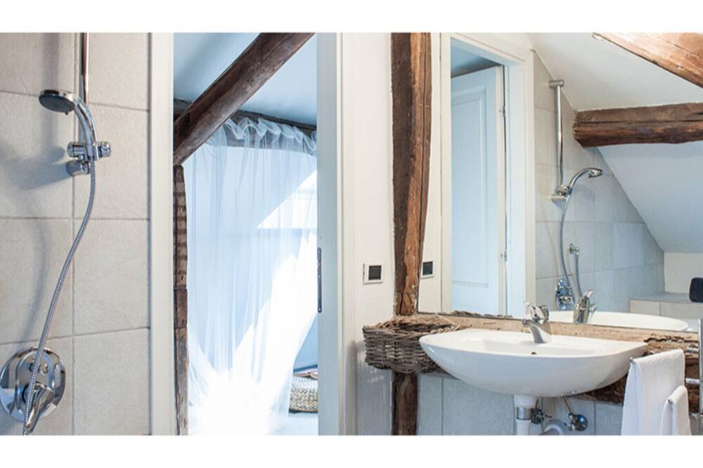Photo of Bathroom in Brienno