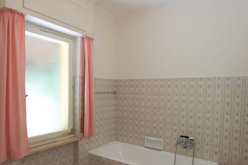 Photo of Bathroom in Tronzano Lago Maggiore