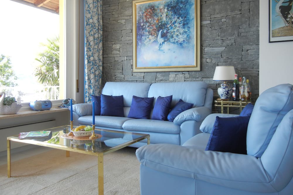 Photo of Livingroom in Tronzano Lago Maggiore