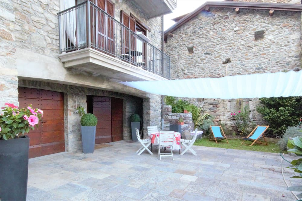 Photo of Patio Balcony in Cremia