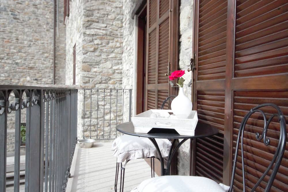 Photo of Patio Balcony in Cremia