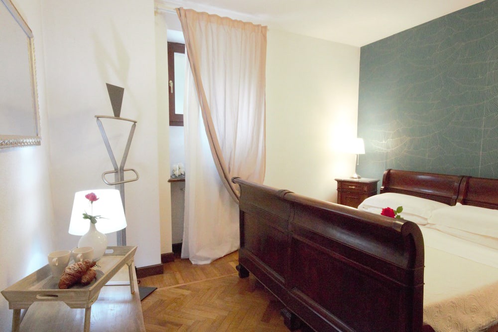 Photo of Bedroom in Cremia