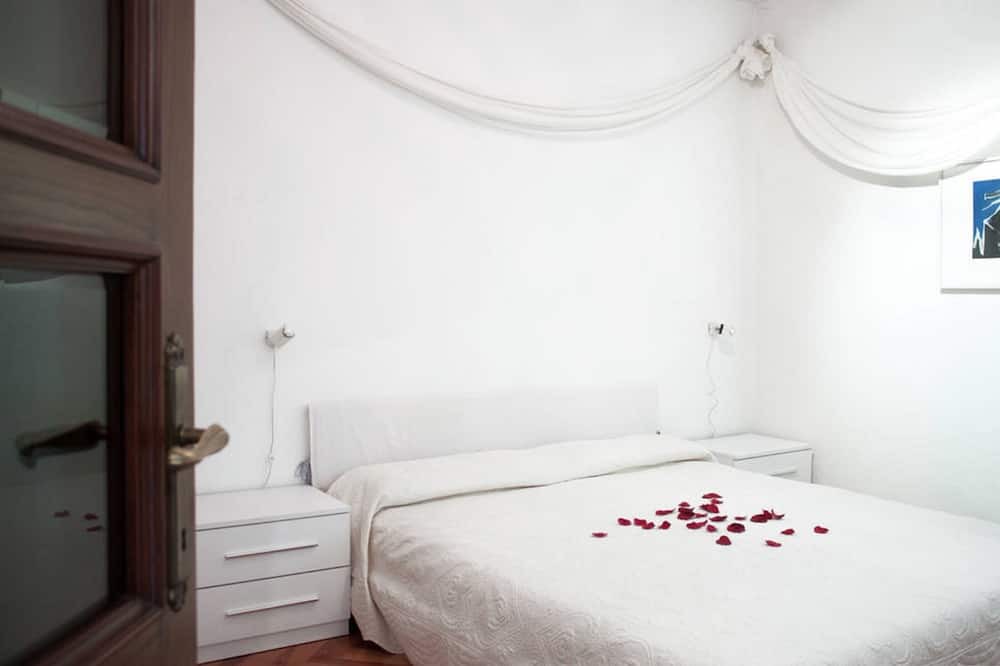 Photo of Bedroom in Cremia